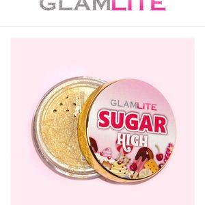⭐️Glamlite Sugar High- Highlighter